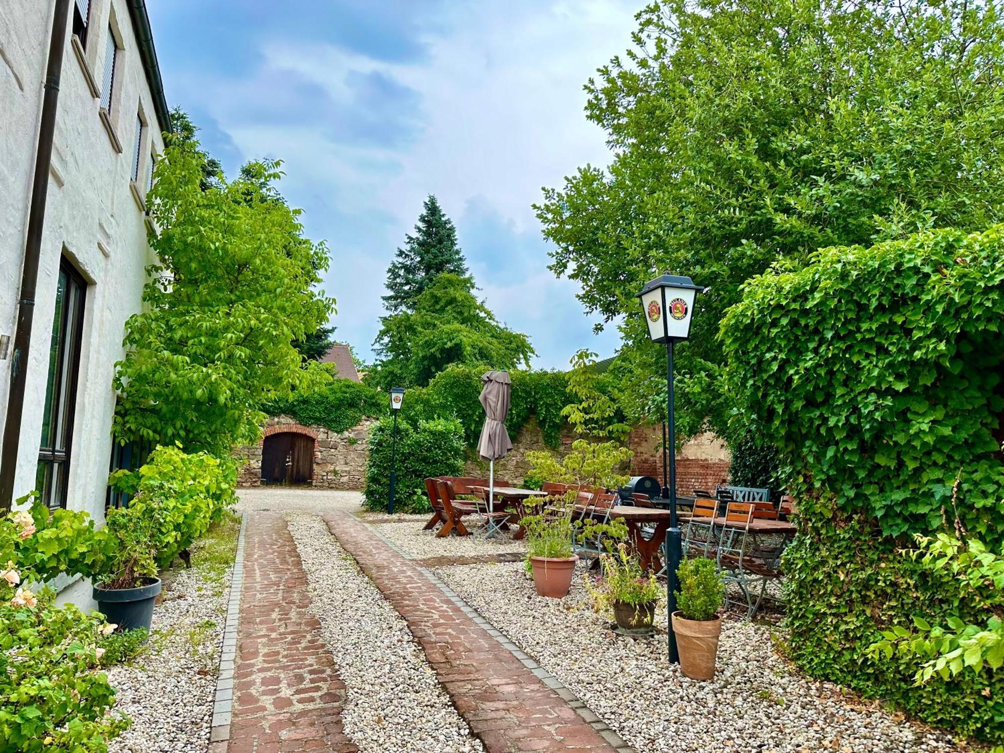 Hotel Kastanienbaum Herzogenaurach Exteriér fotografie